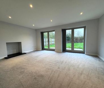 4 bedroom detached house to rent - Photo 1