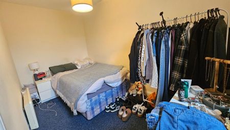 1 bedroom apartment to rent - Photo 2