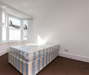 6 bedroom terraced house to rent - Photo 2