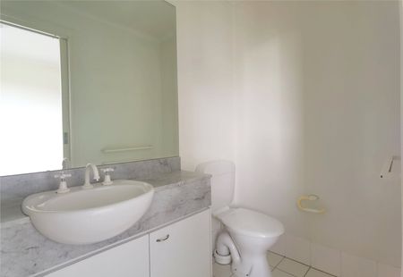 66/632 St Kilda Road - Photo 3