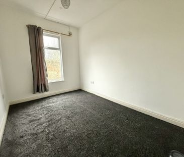 Kingsway, Stoke, Coventry - - Photo 4