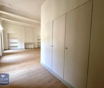Appartement à louer 4 pièces 92.3m² - Photo 2