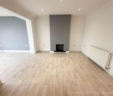 St Georges Drive, Carpenders, WD19 - Photo 1