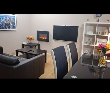 1 Bed Flat, New City Road, G4 - Photo 2