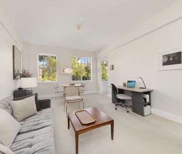 Spacious & Light-Filled 1-Bedroom Apartment - Offered Furnished - Photo 6