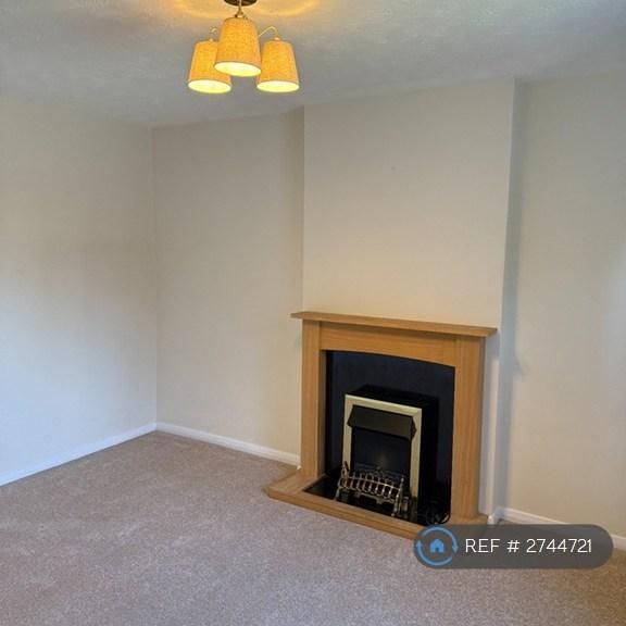 2 bedroom semi-detached house to rent - Photo 1