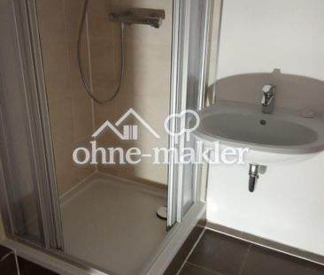 Günstige 1-Zimmer-Altbauwohnung in Chemnitz-Altendorf – frisch reno... - Photo 4