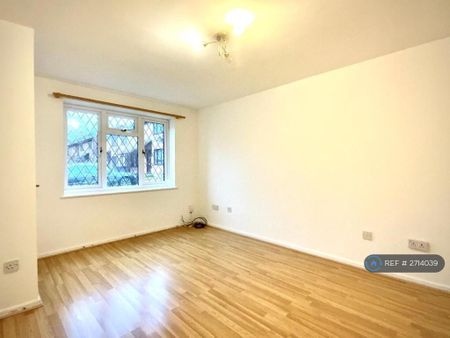 2 bedroom terraced house to rent - Photo 2