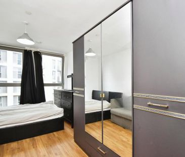 1 bedroom flat to rent - Photo 4