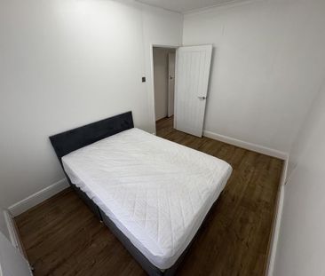 1 bedroom ground floor flat to rent - Photo 4