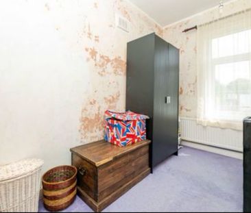 3 Bed Terraced House, The Ravine, S5 - Photo 3