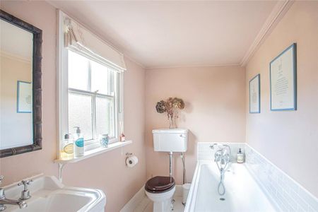3 bedroom terraced house to rent - Photo 5
