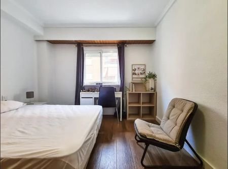 Carrer de Lluís Oliag, Valencia, Valencian Community 46006 - Photo 5