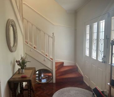 Beautiful Home, Great Location! - Photo 4