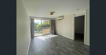 Ready to lease Now! - Photo 2