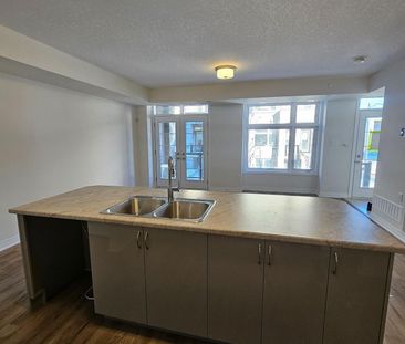 For Lease - 25 Fieldridge Crescent Unit# 55, Brampton, Ontario - Photo 5