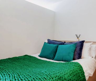 Cosy double ensuite bedroom near The Moor Market Sheffield - Photo 6