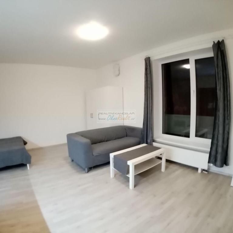 Pronájem bytu 1+kk 30 m2 - Fotografie 1