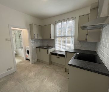 2 Bed Flat, Napier Road, N17 - Photo 5