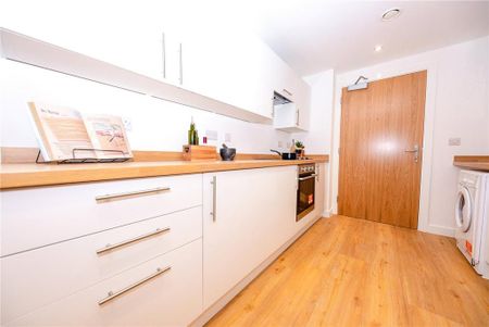 3 bedroom terraced house to rent - Photo 2