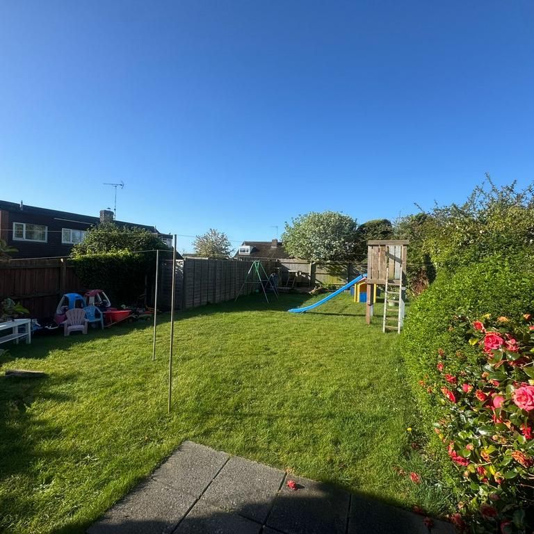 2 bedroom property to rent - Photo 2
