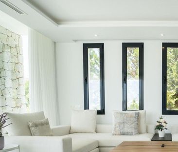 Luxury Villa for rent in Benahavís, Andalusia - Photo 4