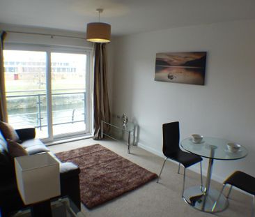 1 bedroom flat to rent - Photo 1