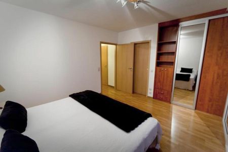 Superb family villa in Mies - Photo 3