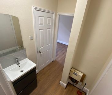 Clarendon Road - Photo 6