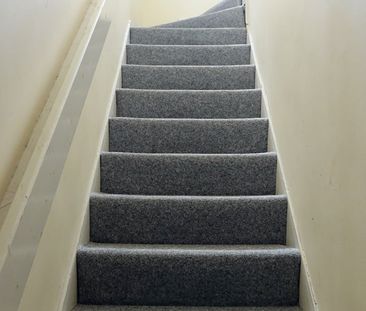 2 Bed Terraced House, Carr Mills, LS7 - Photo 4