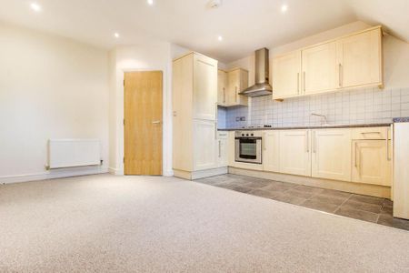 1 bedroom apartment to rent - Photo 2