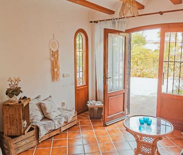 Townhouse for Rental in Javea - Photo 2