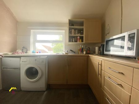 2 bedroom flat to rent - Photo 3