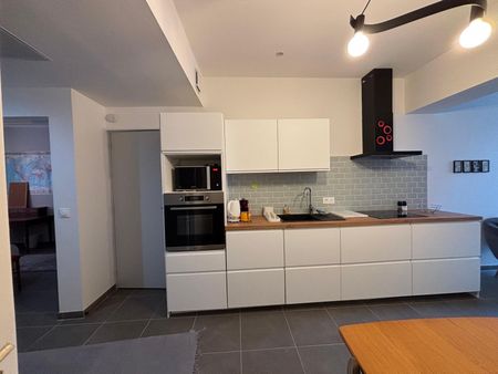 Location Appartement 4 pièces 60m² TOULOUSE 31400 - Photo 3