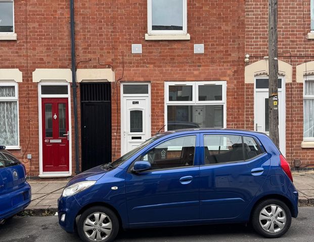 3 Bed Mid Terrace Avon Street Leicester LE2 - Ace Properties - Photo 1