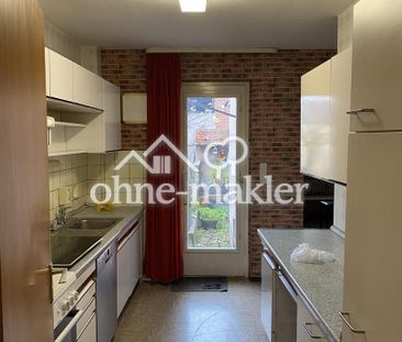 Mädels-WG, super günstig, super gemütlich, eigener Gartenteil - Foto 1