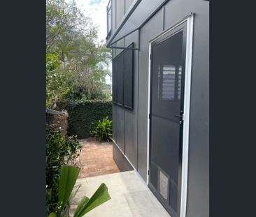 1/65 Windsor Road Red Hill - Photo 5