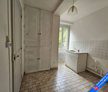 Location Appartement 3 pièces 56m² JOIGNY 89300 - Photo 3