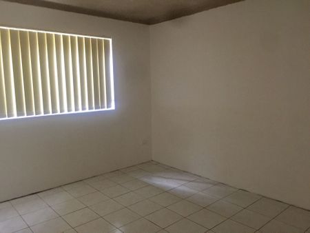 Spacious 3-Bedroom Unit - Prime Cabramatta Location - Photo 3