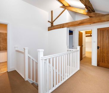 Stretton Sugwas, Hereford - Photo 1