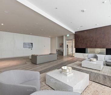 For Lease - 3900 Confederation Parkway Unit# 1811, Mississauga, Ont... - Photo 2