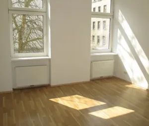 Echte 5-er-WG mit zusätzlichem Gemeinschaftsraum und extra Küche - Foto 1