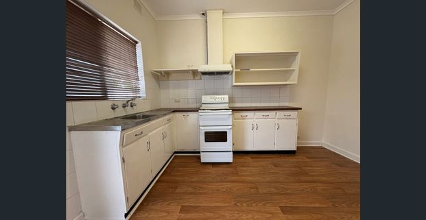 2- Bedroom Unit in the Heart of Prospect - Photo 1