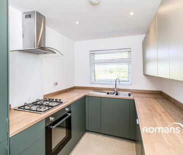 2 bedroom flat to rent - Photo 2