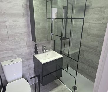 Studio to rent - Photo 6