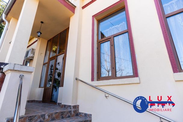 ID 9542 Casa in centrul orasului - DE INCHIRIAT - Photo 1