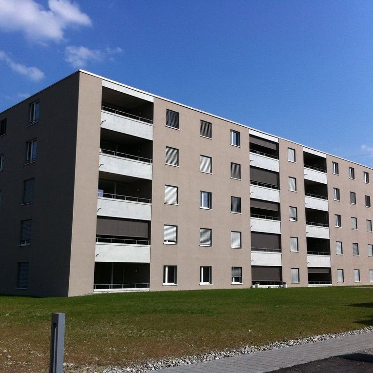 2.5 Zimmer, 77 m², 3. Stock - Photo 1