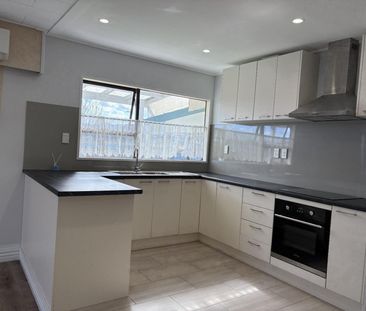 Easy care living - Photo 4