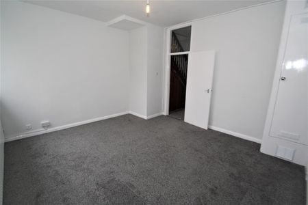 London Road, Westcliff-On-Sea - Photo 3