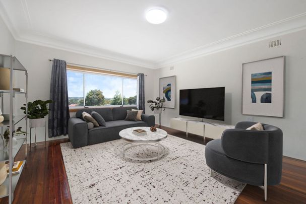 SIZE OF A HOUSE, CONVENIENCE OF A UNIT price includes gas and water - Photo 1